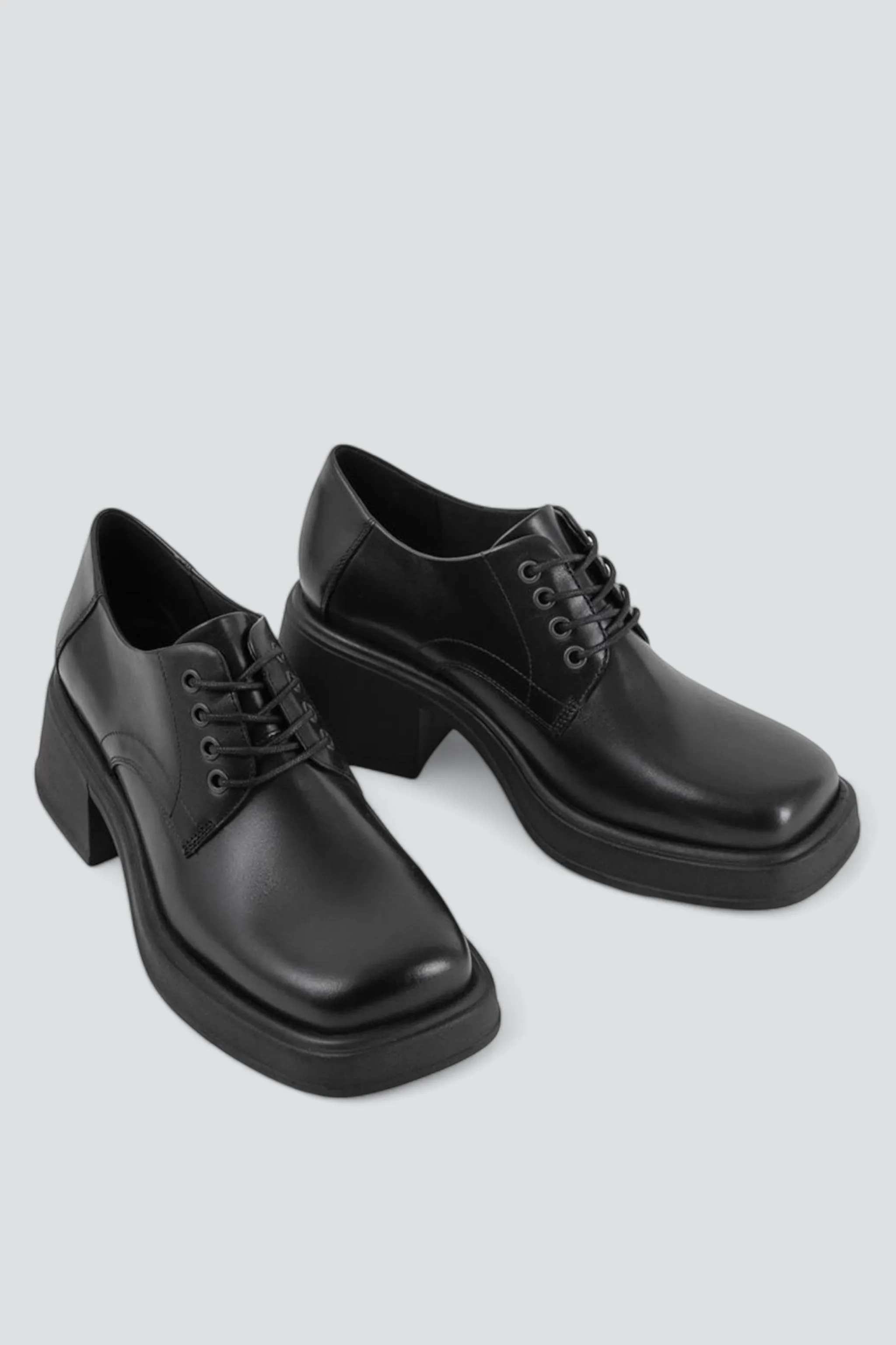 Black Dorah Shoe