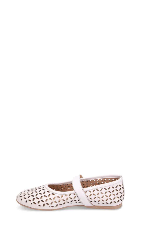 Bueno Kehlani Flats, white