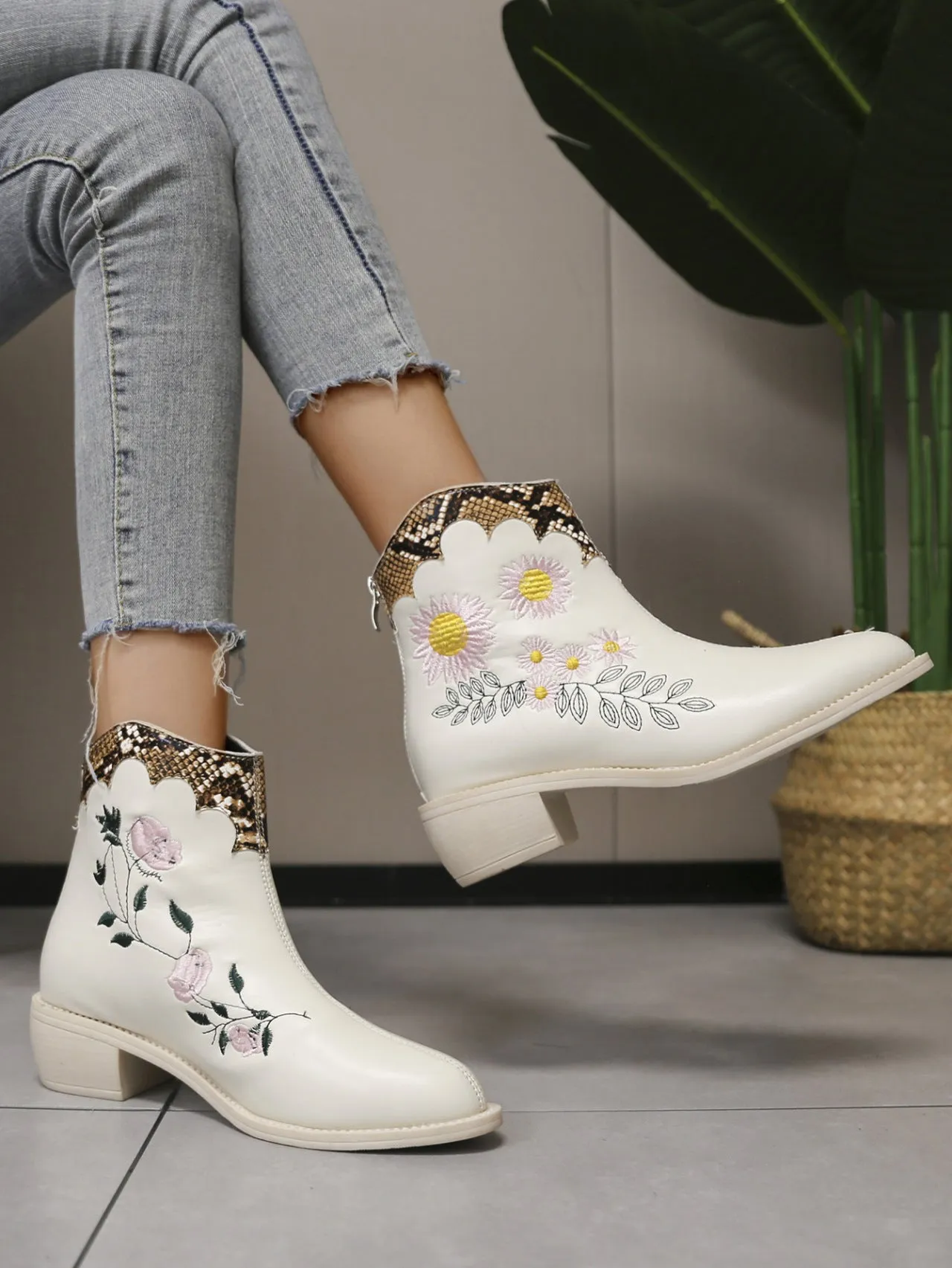 elveswallet Python patchwork embroidered chelsea boots