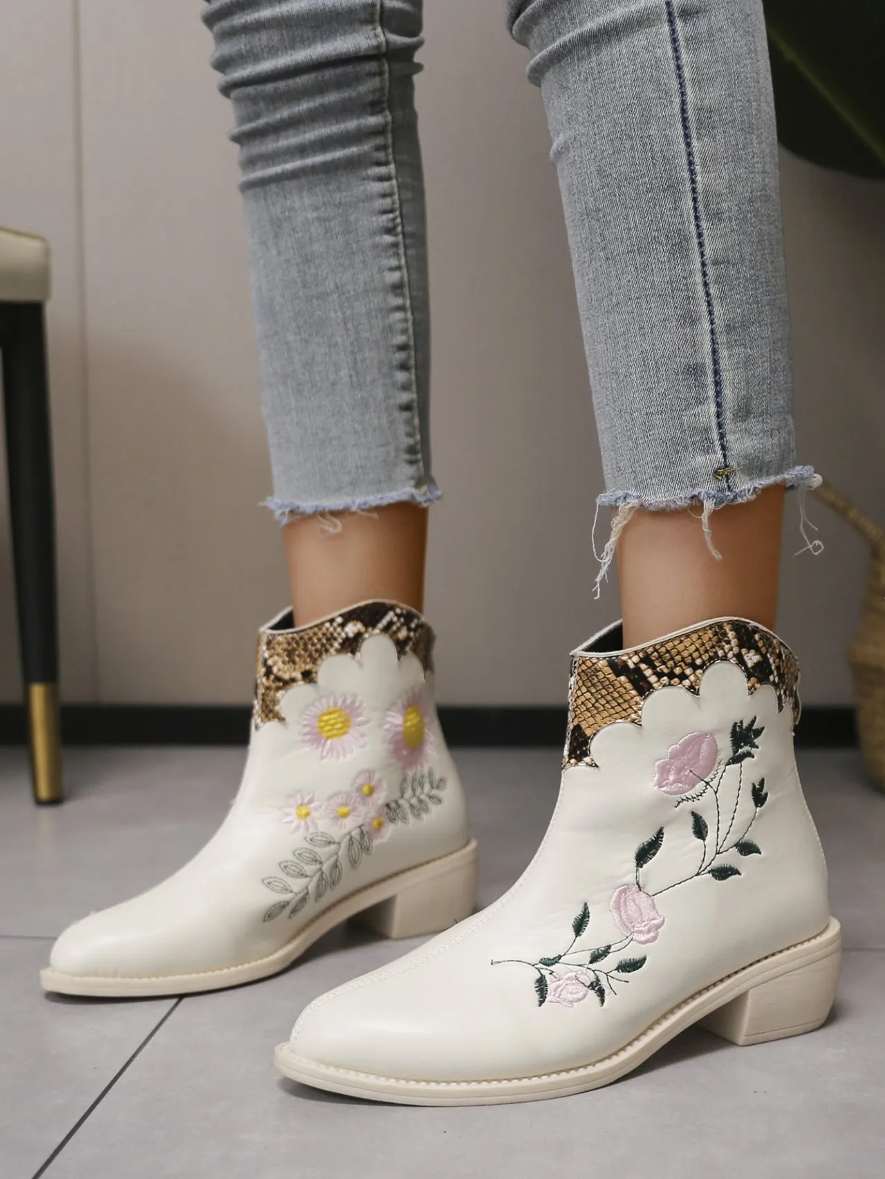 elveswallet Python patchwork embroidered chelsea boots