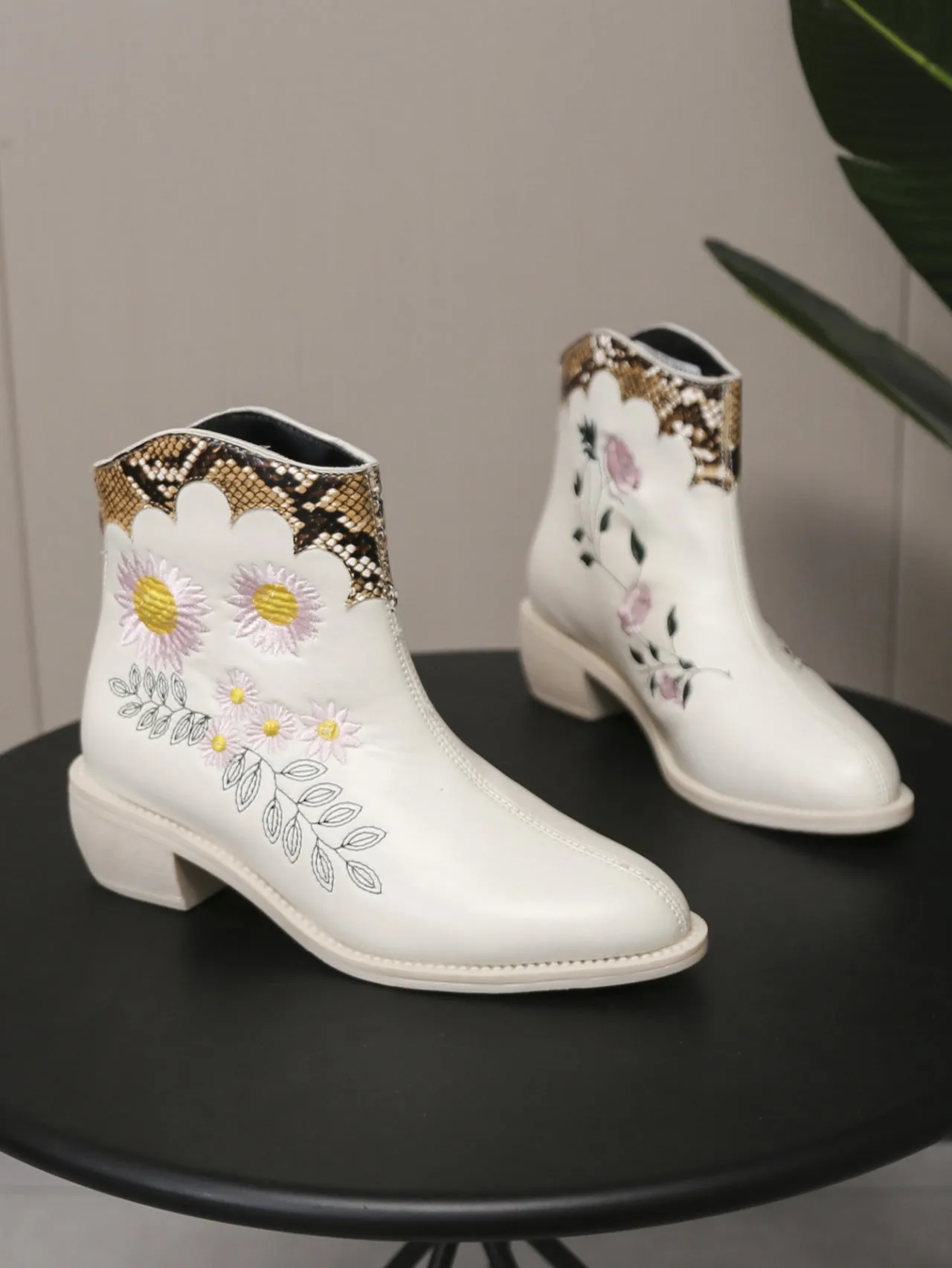 elveswallet Python patchwork embroidered chelsea boots