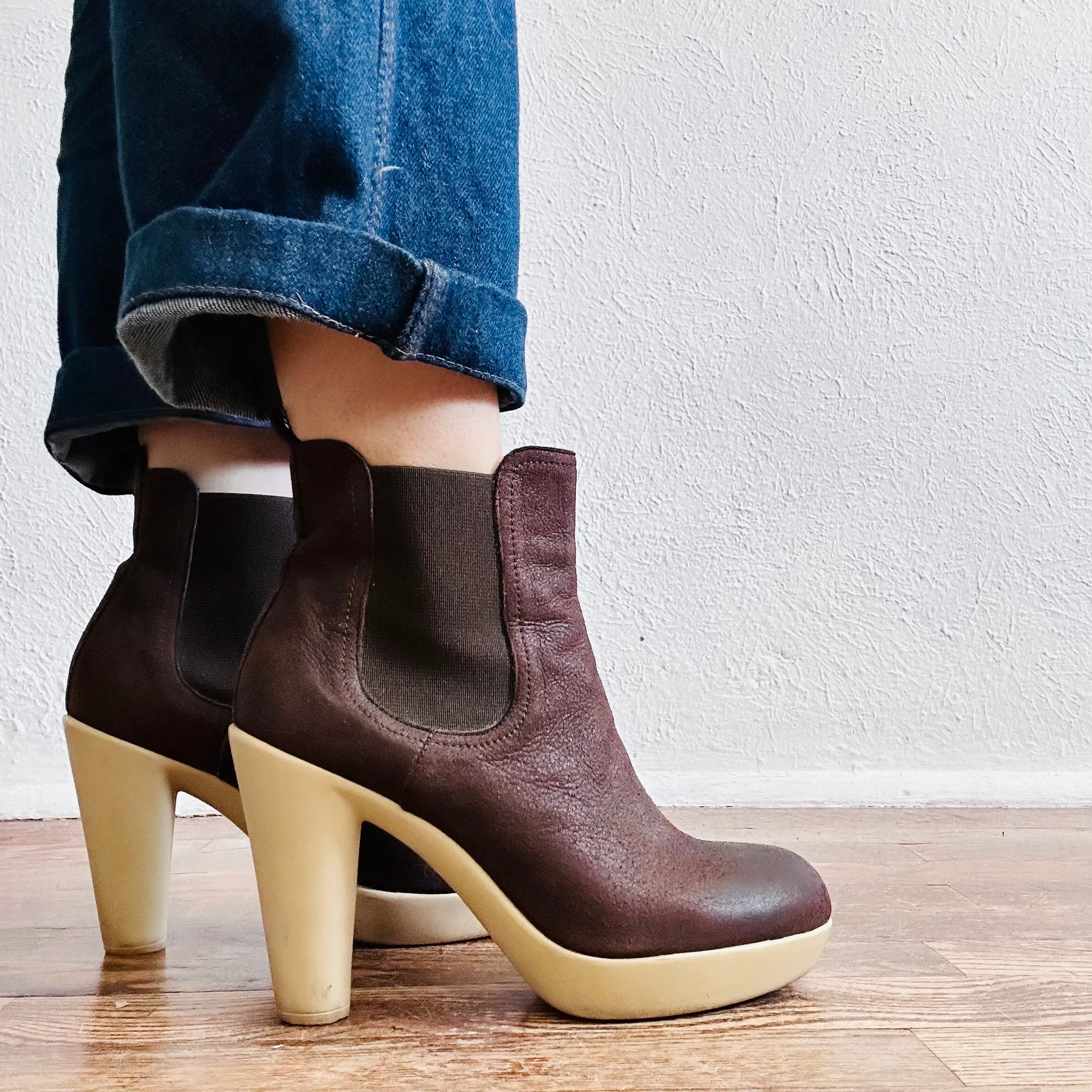 LANVIN LEATHER PLATFORM ANKLE BOOTS  // SIZE 7.5