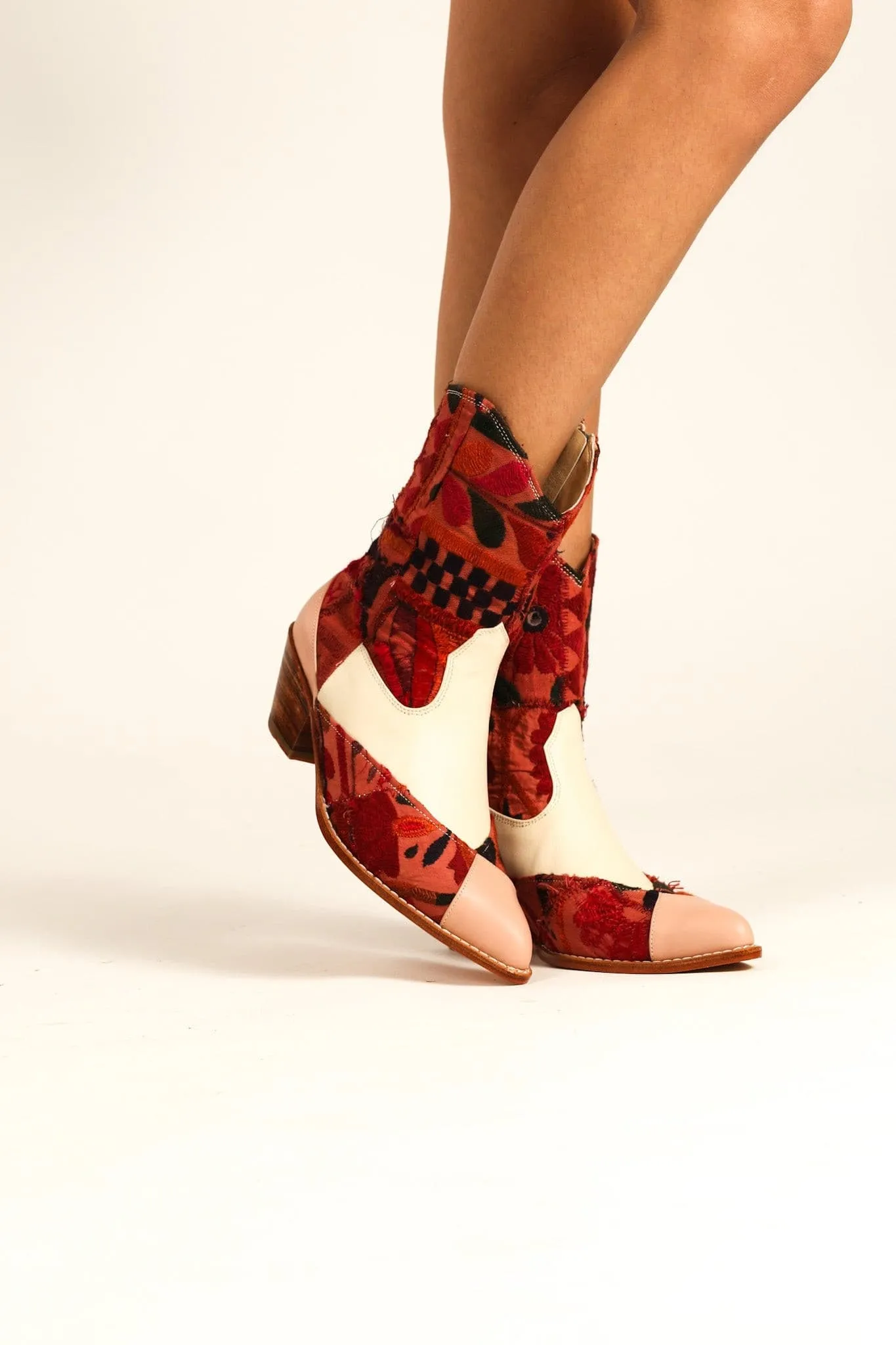 LEATHER PATCHWORK PATCH BOOTS ZAHRA