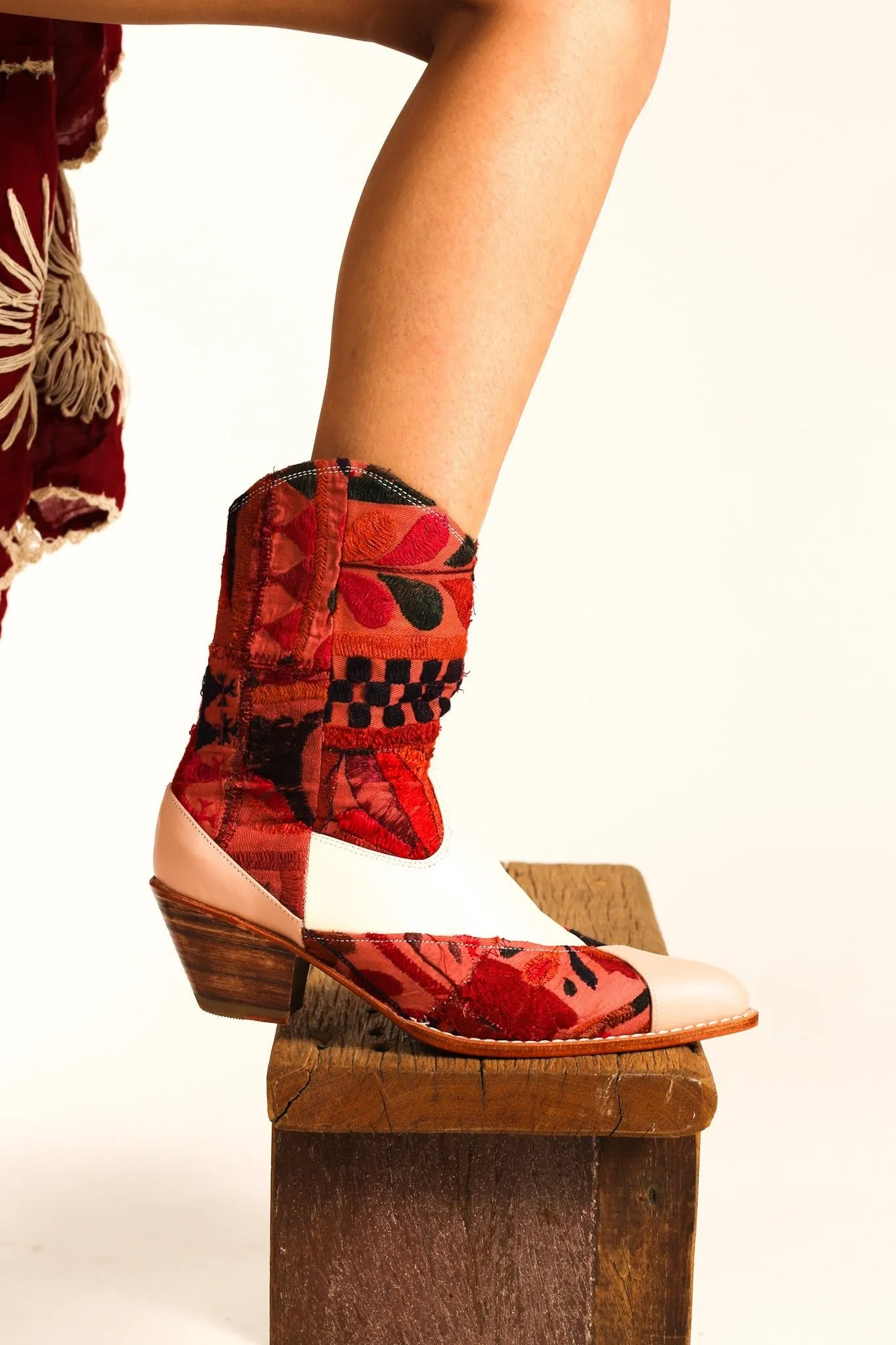 LEATHER PATCHWORK PATCH BOOTS ZAHRA