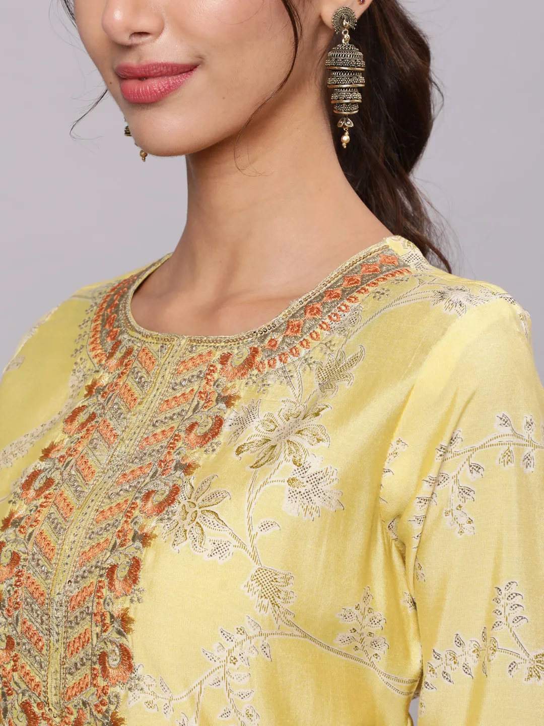 Women Lemon Muslin Straight  Kurta Trouser Dupatta & Fancy Potli Set